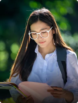 Đặt vé máy bay du học giá đặc biệt, không bỏ lỡ ưu đãi riêng cho du học sinh.